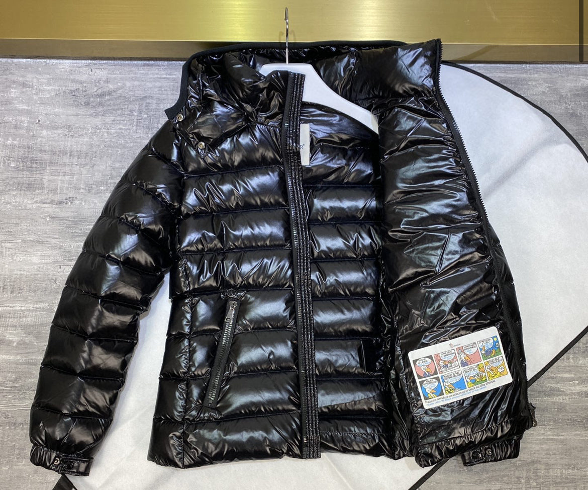M Shiny Puffer